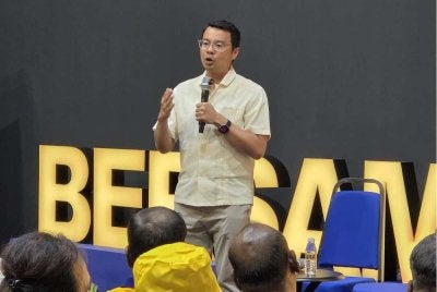 Chean Chung berucap ketika menghadiri program Sukarelawan Bersama. - Foto: FB Lee Chean Chung