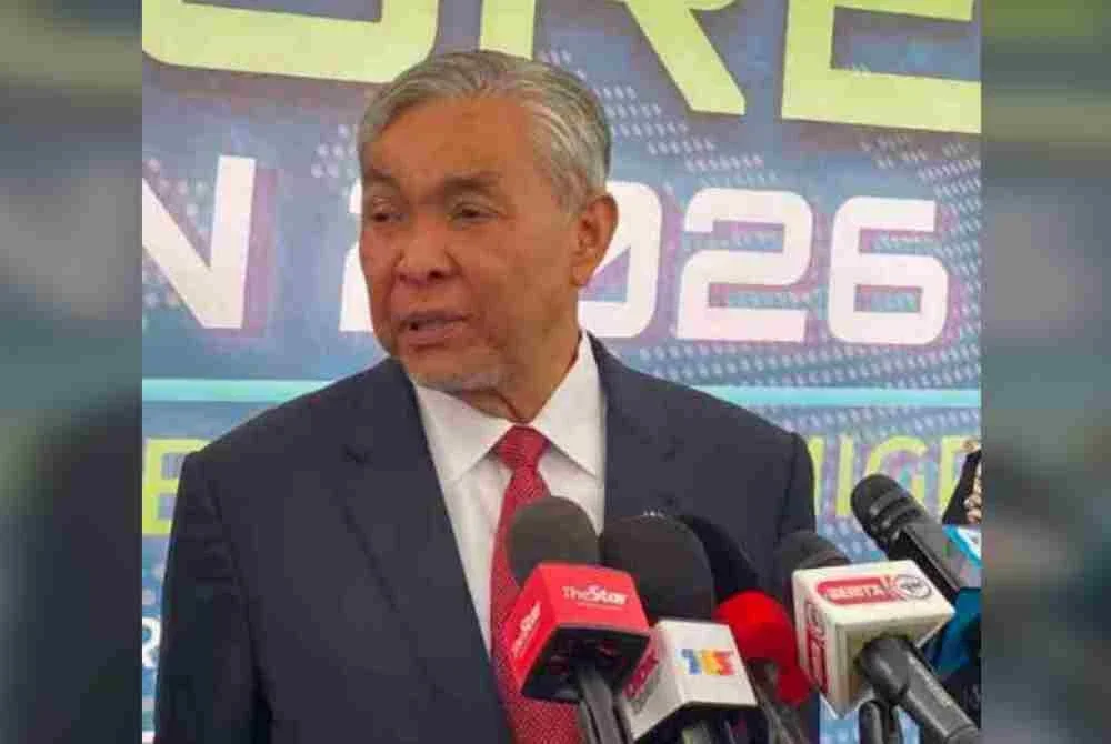 Ahmad Zahid pada sidang akhbar selepas merasmikan Sambutan Hari imigresen ke 104, pada Selasa.