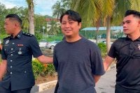 Tamim Dahri dibawa ke Mahkamah Majistret Langkawi pada Selasa.