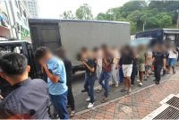 Kesemua suspek dibawa ke Mahkamah Majistret Johor Bahru bagi permohonan reman.