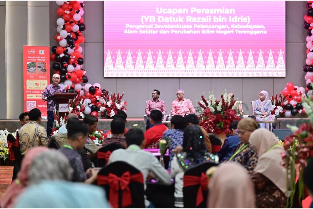 Razali ketika berucap berucap sempena Majlis Digitalisasi Pelancongan Terengganu Bersama redBus Malaysia pada Khamis.