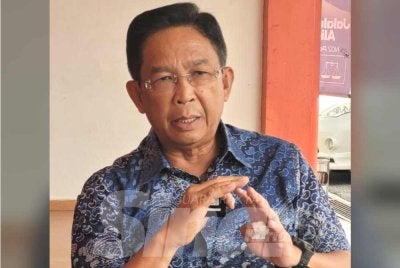 Jalaluddin ketika diwawancara Sinar Harian di Kompleks UMNO Jelebu, Simpang Pertang pada Rabu.
