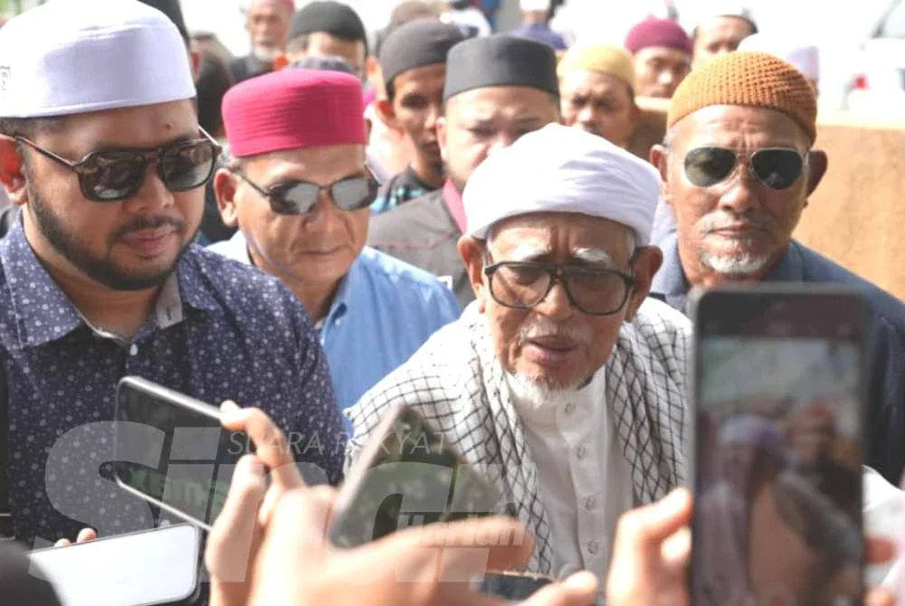 Kerjasama PN, BN bukan wayang politik – Abdul Hadi Kerjasama PN, BN bukan wayang politik – Abdul Hadi