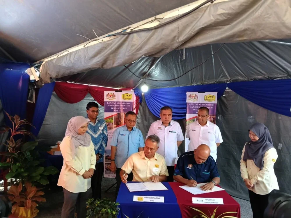 Penyiapan projek berkenaan menandakan satu lagi pencapaian dalam usaha kerajaan memperkukuh rangkaian rel negara.