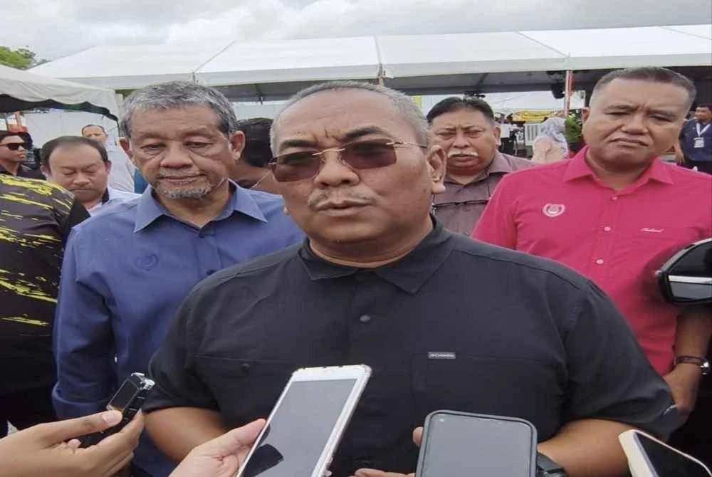 Muhammad Sanusi ditemui media selepas merasmikan Karnival Kebajikan Haiwan, Himpunan Lembu Sado Malaya dan Sambutan World Rabies Day peringkat negeri Kedah di Suka Menanti di Alor Setar pada Sabtu.