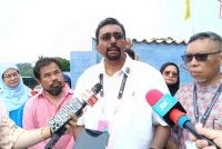 Manivannan ketika ditemui pemberita di hadapan Balai Polis Rompin, Jempol.