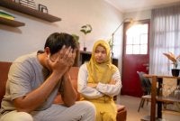 TANGGUNGJAWAB suami menyediakan rumah untuk didiami untuk bekas isteri yang masih dalam tempoh idah. Foto Canva