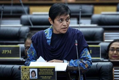 Azalina - Foto: Bernama