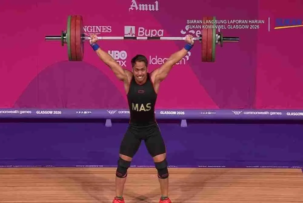 Erry memastikan emas menjadi miliknya selepas menewaskan pencabar dari India, Valluri Ajaya Babu dengan kelebihan hanya satu kilogram. 
