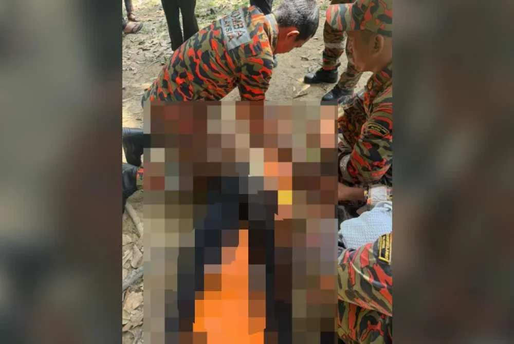 Mangsa ditemui dalam tempoh kira-kira 10 minit pada jarak antara 15 hingga 20 meter dari lokasi asal mangsa dilaporkan hilang. Foto Bomba Perak