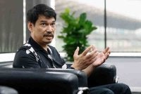 Azhan Shafriman dalam sidang media di pejabatnya di SIC, Sepang hari ini. Foto: Bernama 