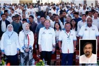 Ramai yang meramalkan PKR akan menghadapi jalan yang sukar untuk menjadi sebuah parti yang kuat lagi berpengaruh selepas PRU16. Gambar kecil: Kamarazaman