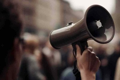 Anak muda tidak memerlukan ceramah berjela-jela, mereka hanya mahu difahami. Foto hiasan 