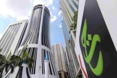 RCI mendapati pelantikan ahli politik sebagai Pengerusi dan anggota Lembaga TH bagi tempoh 2014 hingga 2018 telah menimbulkan keresahan dalam kalangan masyarakat selain menjejaskan kredibiliti institusi berkenaan. Gambar hiasan 