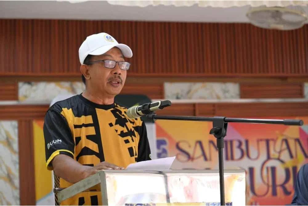Bakhari merasmikan Program Jalinan Mesra JKK di SMK Pedu, Kuala Nerang, Kedah