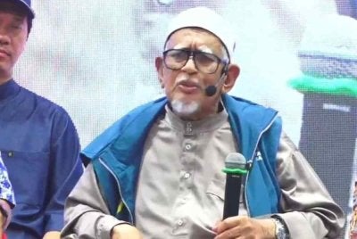 Abdul Hadi ketika berucap pada Ceramah Mega Birukan Seremban pada malam Rabu.