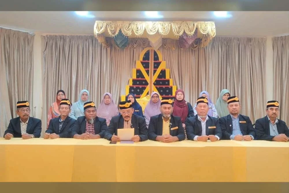 Sidang akhbar yang diadakan di Jelebu susulan mesyuarat khas DKU berkenaan yang dijangka berlangsung pada jam 4 petang ini.