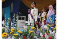 Perdana Menteri, Datuk Seri Anwar Ibrahim dan isteri Datuk Seri Dr Wan Azizah Wan Ismail pada Istiadat Perbarisan sempena Sambutan Hari Pahlawan Tahun 2026 di Dataran Pahlawan Negara hari ini.