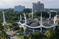 Khutbah turut meminta masyarakat memelihara kesejahteraan dengan mentaati perintah ALLAH SWT. - Foto: Facebook Majlis Agama Islam Negeri Sembilan