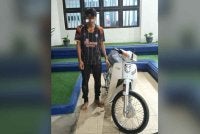 Seorang pelajar Tingkatan Lima ditahan dipercayai melakukan aksi menguji kelajuan di Jalan Persiaran Raya, Gua Musang pada Jumaat. Foto: PDRM