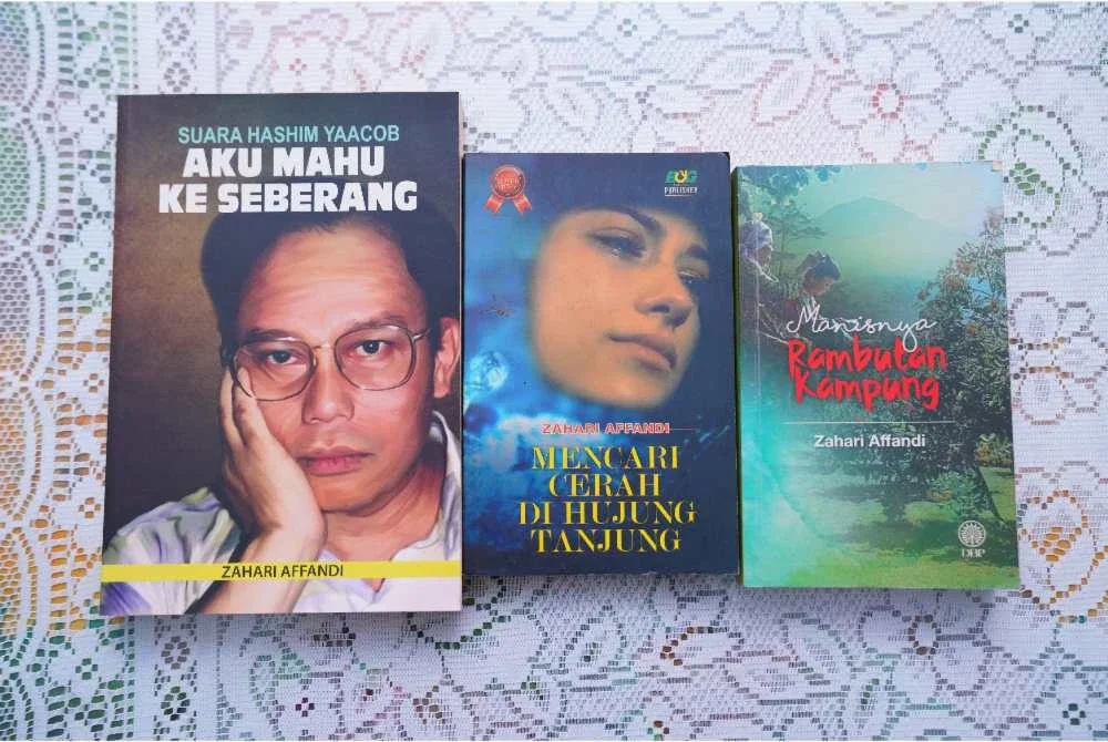 Beliau turut menghasilkan banyak karya penulisan yang menerima Hadiah Karya Sastera.