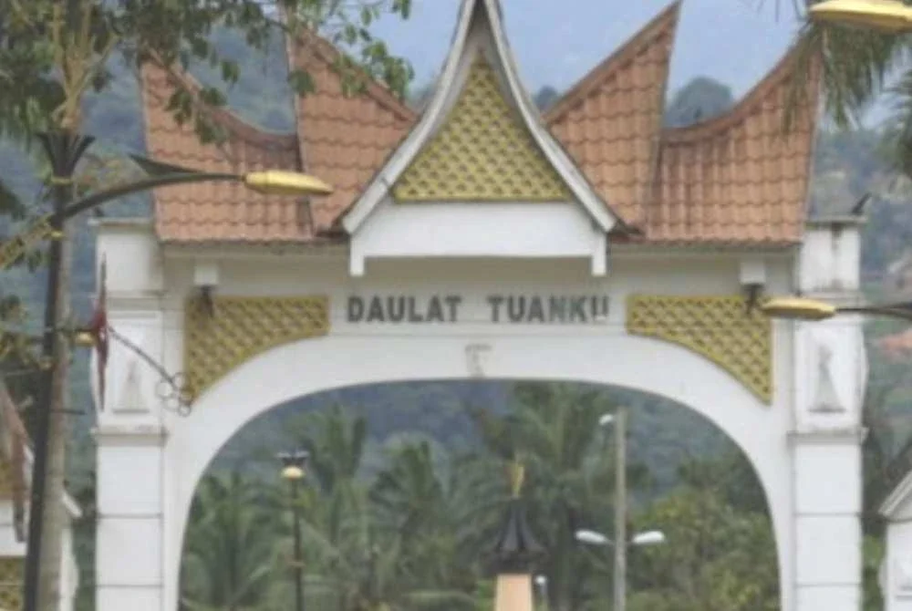 Istiadat angkat sumpah Menteri Besar Negeri Sembilan pagi ini Istiadat angkat sumpah Menteri Besar Negeri Sembilan pagi ini