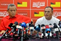 Amirudin (kanan) pada Sidang Media PH berhubung keputusan PRN Negeri Sembilan. Foto Bernama