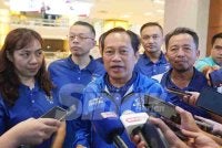 Ahmad (tengah) ditemui pemberita selepas menyempurnakan majlis pelepasan peserta larian IJM Allianz Duo Highway Challenge 2026 di Sunway Pyramid, pada Ahad. Foto SINAR HARIAN- ROSLI TALIB