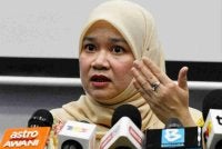 Menteri Pendidikan, Fadhlina Sidek 