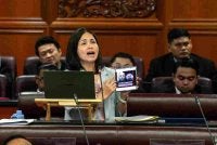 Nie Ching pada sesi soal jawab lisan pada Mesyuarat Ketiga, Penggal Kelima Parlimen Kelima Belas, Sidang Dewan Negara di Bangunan Parlimen, pada Isnin. Foto Bernama 