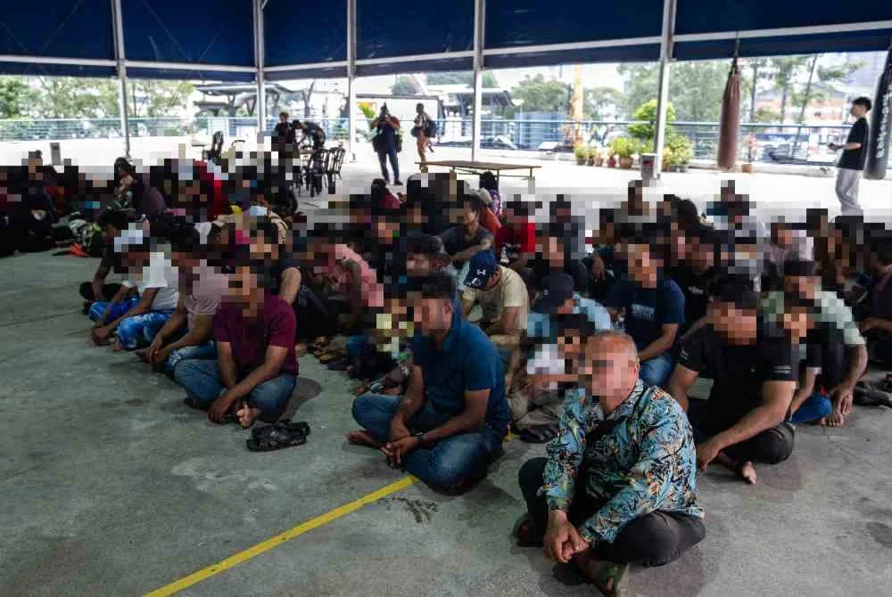 Menurut angka Pesuruhjaya Tinggi Pertubuhan Bangsa-Bangsa Bersatu bagi Pelarian (UNHCR) setakat akhir Februari 2026, Malaysia menempatkan kira-kira 215,600 pelarian dan pemohon suaka berdaftar, termasuk 193,824 orang dari Myanmar. Foto fail Bernama