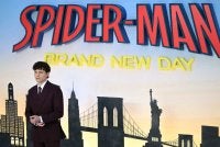 Pelakon Britain Tom Holland bergambar di karpet merah sebaik tiba untuk menghadiri tayangan perdana UK filem "Spider-Man: Brand New Day" di Odeon Luxe Leicester Square, tengah London pada 29 Julai lalu.