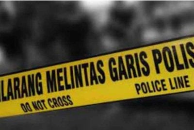 Kejadian itu kemudiannya dilaporkan kepada pihak berkuasa selepas ketua kampung menghubungi polis.