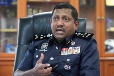 Hussein berkata, pihaknya meneliti kemungkinan wujud penglibatan 'orang dalam' yang membantu sindiket pengedaran dadah di KLIA.