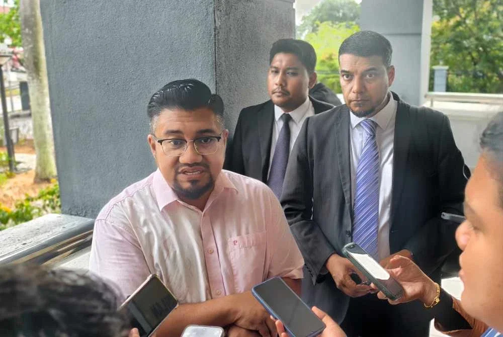 Chegubard dakwa ada usaha pihak luar bawa PH sertai kerajaan Negeri Sembilan Chegubard dakwa ada usaha pihak luar bawa PH sertai kerajaan Negeri Sembilan