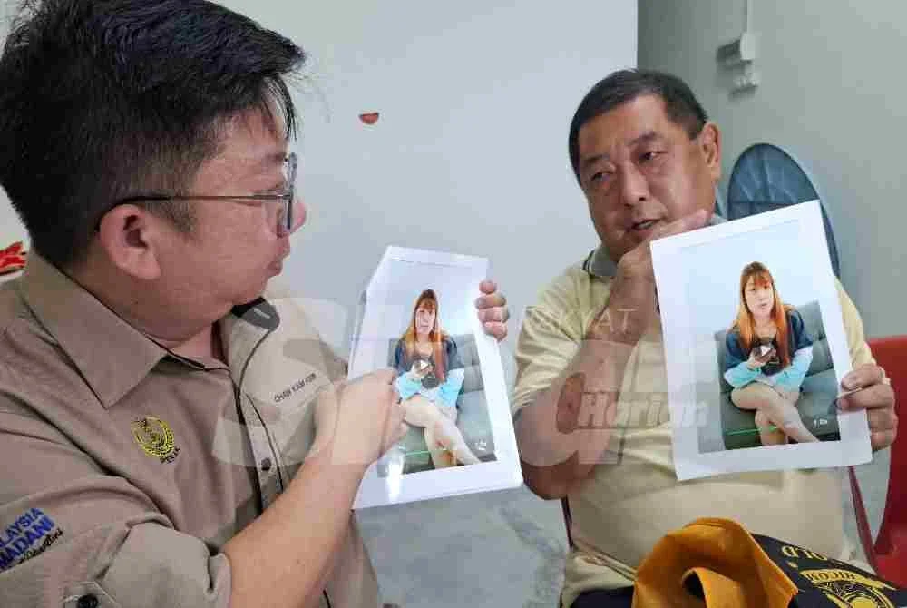 Kam Foon (kiri) bersama Choon Yong ketika ditemui dalam sidang akhbar di Pusat Khidmat DUN Menglembu pada Rabu.