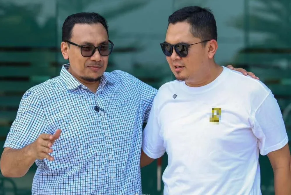 Foto bersama Muhamad Akmal (kanan) yang dikongsi Afnan Hamimi di akaun Facebook beliau. Foto: FB Afnan Hamimi