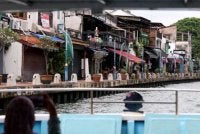 Mangsa berusia 70-an ditemukan pada 11.45 pagi oleh anggota bomba yang melaksanakan operasi mencari dan menyelamat. Gambar hiasan