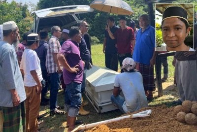 Allahyarham Cik Man dikebumikan di Tanah Perkuburan Islam Kampung Gual Petai Lima pada Khamis.. Gambar kecil: Amir