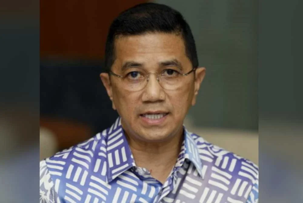 Mohamed Azmin. Foto fail Bernama