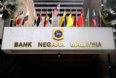 BNM mengeluarkan data rizab antarabangsanya setiap dua minggu.