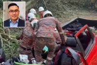Empat sekeluarga termasuk Ketua Pemuda UMNO Bahagian Maran, Mohd Radzi Rahimi maut selepas kenderaan pacuan empat roda dinaiki mereka dihempap sebatang pokok besar ketika melalui Jalan Lama Kuala Lumpur-Genting Highlands. Gambar kecil: Daniel Khoo