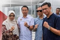 Dari kiri Rodziah, Chean Chung, Zahir Hassan dan Wong Chen. 