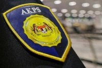 AKPS menjalankan siasatan lanjut ke atas sebuah kontena disyaki membawa barangan untuk dieksport ke Israel disita di Pelabuhan Tanjung Pelepas, Gelang Patah. 