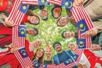 Malaysia ialah negara majmuk yang mempunyai sejarah pembentukan politik, kontrak sosial dan struktur masyarakat yang unik. - Gambar hiasan