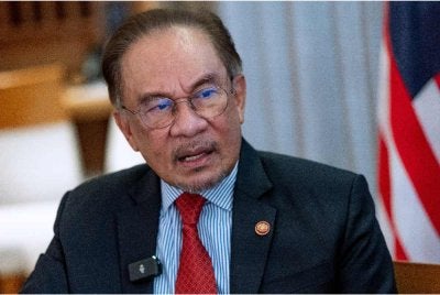 Anwar dijangka berada di bawah pemantauan selama dua hari.