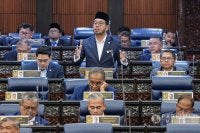 Zulkifli ketika memberi penerangan pada sesi khas Dewan Rakyat berkaitan Laporan Suruhanjaya Siasatan Diraja (RCI) mengenai TH, pada Selasa.