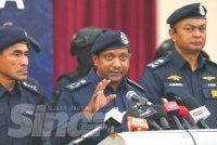 Hussein pada sidang media di Ibu Pejabat Polis Kontinjen Selangor pada Selasa. Foto Sinar Harian - MOHD HALIM ABDUL WAHID