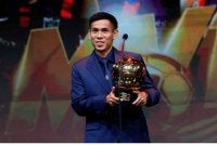 Pemain Paling Bernilai (MVP) dinobatkan kepada pemain pasukan JDT, Afiq Fazail pada majlis Liga M Awards 2025 - 2026 di Angkasapuri malam ini. - Foto: Bernama