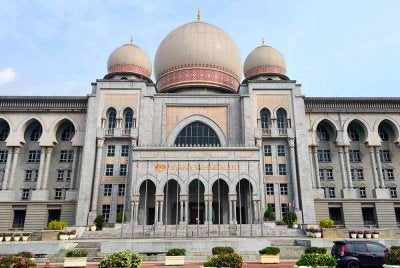 Mahkamah Persekutuan menolak permohonan kerajaan Kedah untuk mendapatkan kebenaran merayu terhadap keputusan yang membatalkan tindakannya menghentikan pengeluaran dan pembaharuan lesen perniagaan bagi pengendali pertaruhan nombor ramalan di negeri berkenaan. Foto hiasan 
